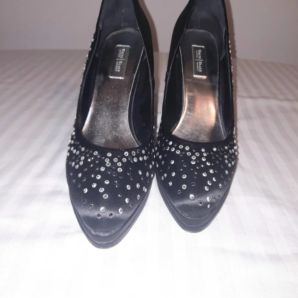 Black High Heel Pumps With Rhinestones Size 8